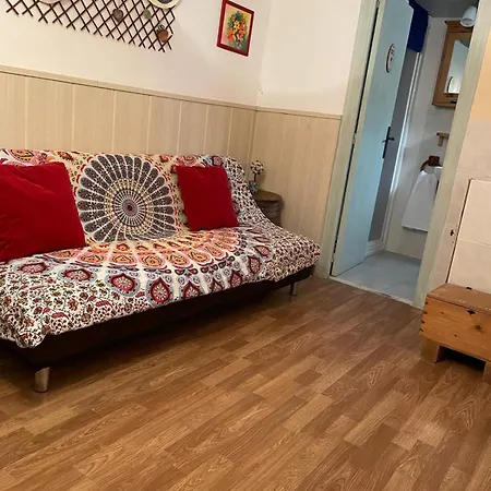 La Clotxa - *